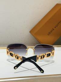 Picture of Louis Vuitton Sunglasses _SKUfw80535269fw